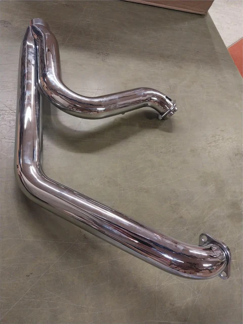Ironhorse 2 into1 Exhaust Vance Hines RSD? Softail Chopper OEM Heatshields - Image 2