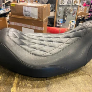 Mustang 76694 Wide Tripper 2008^ Harley Road King Street Glide FLH Bagger solo!