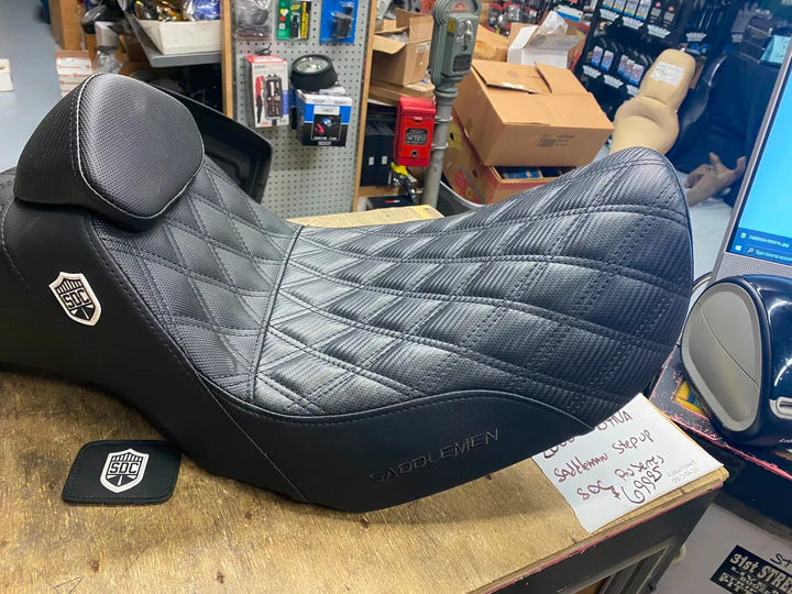 Saddleman SDC Step Seat Up Harley Dyna 2006^ Pro Series FXD Gripper Gelcore FXDB - Image 3