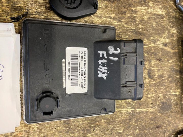 ECM Electronic Control Module Computer 21^ Harley Key Fob match FLH Glide Touri - Image 2