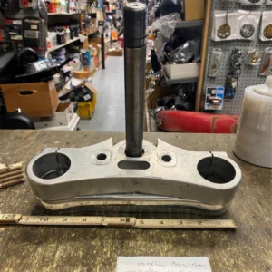 Dyna Street Bob Triple trees 49mm Custom Top Clamp Harley FXD FXDL Mid Glide
