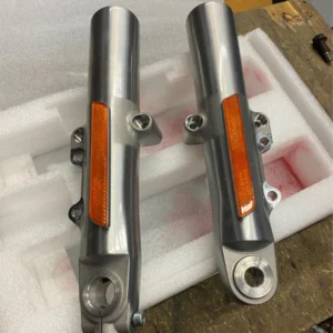 Factory Harley New T/o Lower Fork Legs Sliders Street road Glide Ultra 2014^ 49m