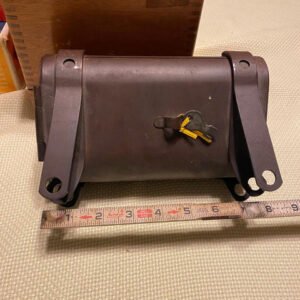 NOS Toolbox Harley VL VLD 1930-1933 OEM Factory Original W Key!!! 3452-31